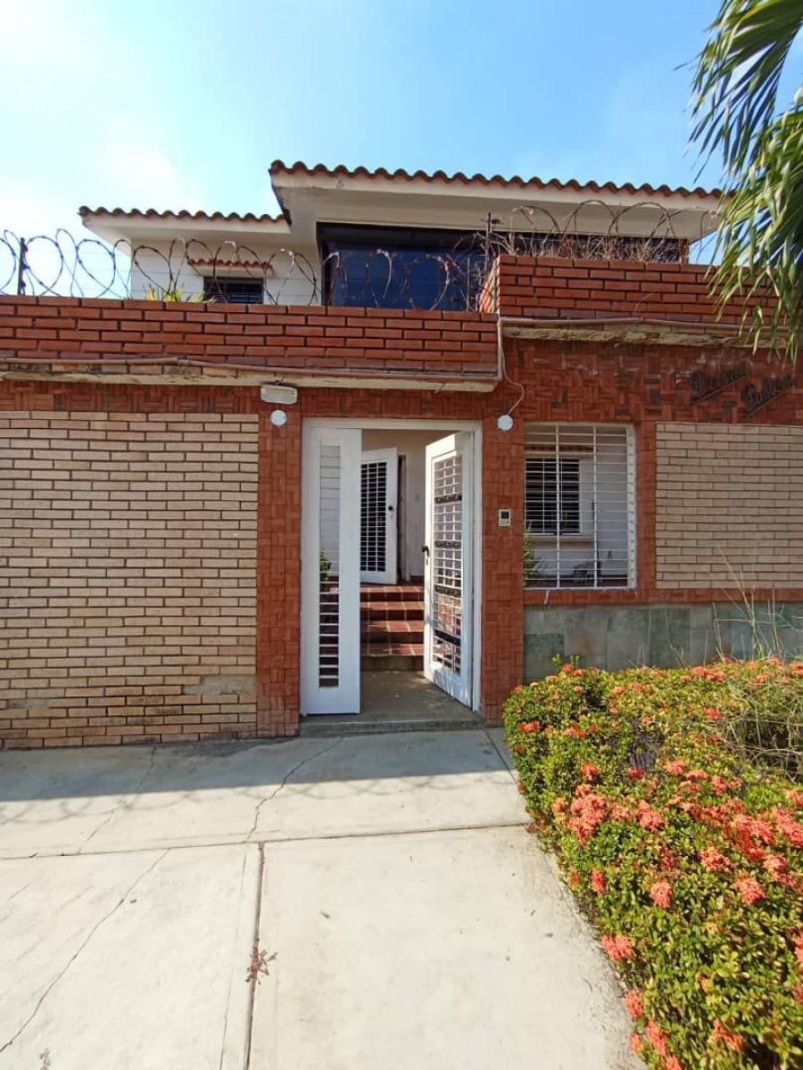 Foto Casa en Venta en SAN JOSE, Valencia, Carabobo - U$D 120.000 - CAV228977 - BienesOnLine