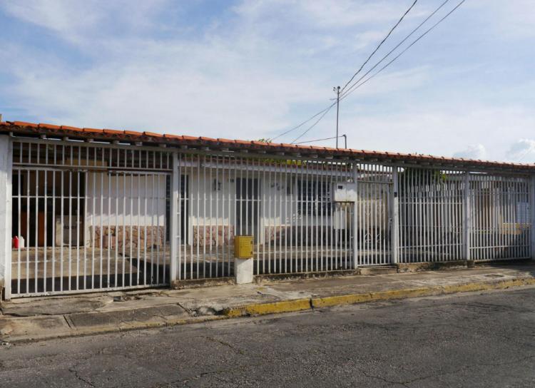 Foto Casa en Venta en Barquisimeto, Lara - BsF 105.000.000 - CAV86436 - BienesOnLine