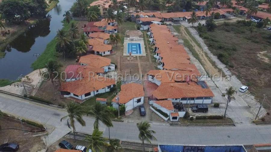 Foto Casa en Venta en Chichiriviche, Falcón - U$D 6.800 - CAV230992 - BienesOnLine