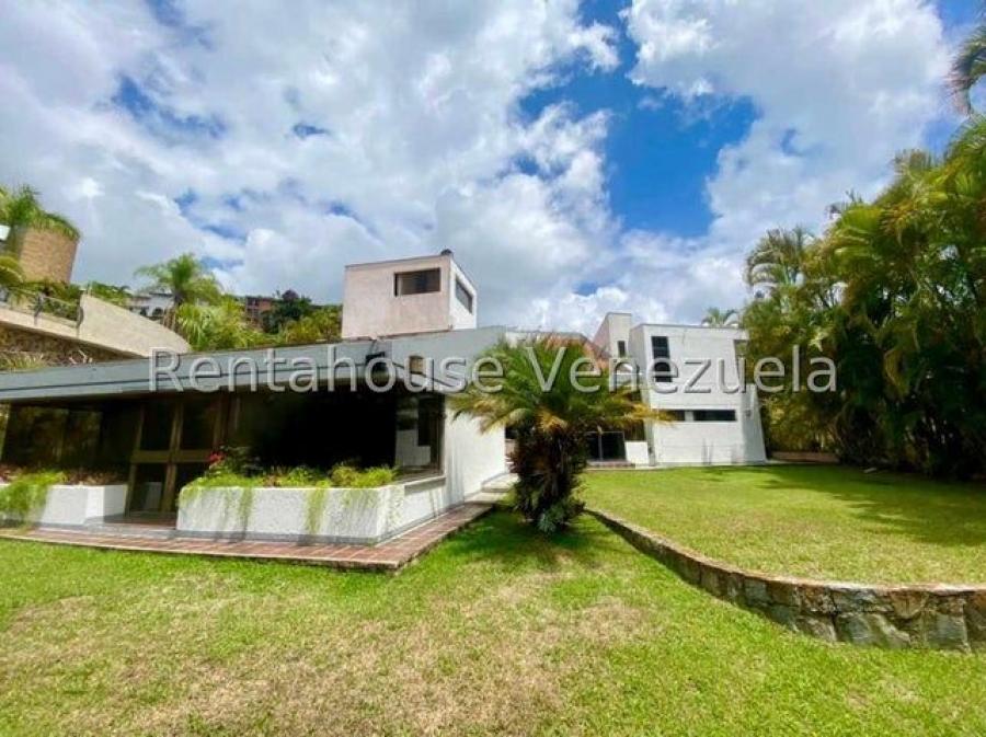 CASA EN VENTA EN LA LAGUNITA