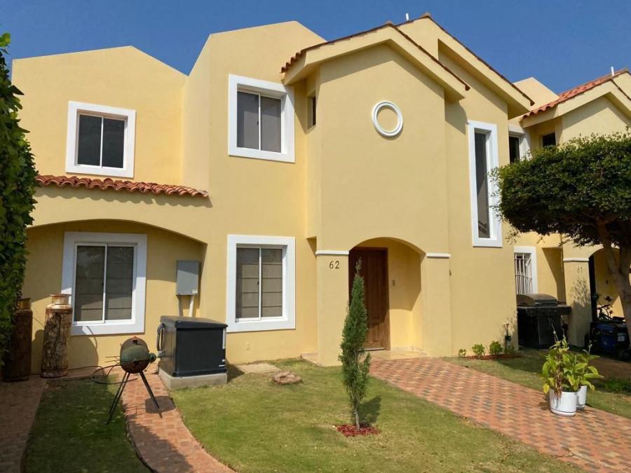 Casa en Venta en la Macandona Ubicado cerca de la limpia y el ambulatorio la Macandona Maracaibo