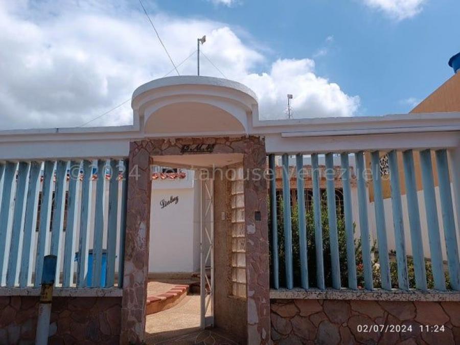 Foto Casa en Venta en Maracaibo, Zulia - U$D 24.000 - CAV233049 - BienesOnLine