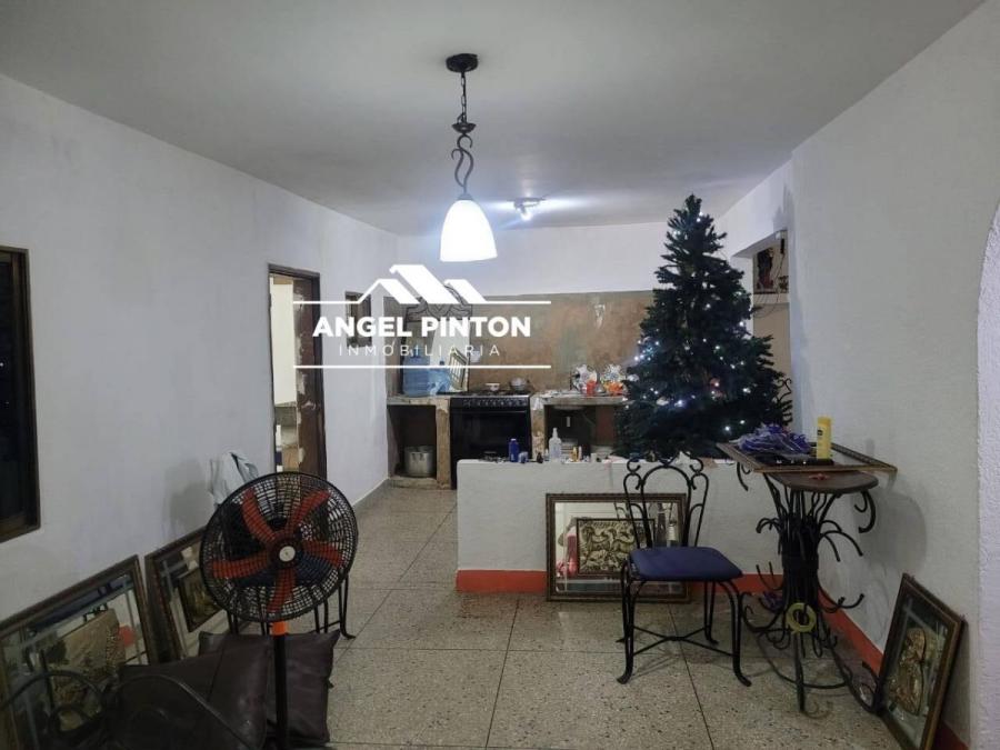 Foto Casa en Venta en Maracaibo, Zulia - U$D 22.000 - CAV240869 - BienesOnLine