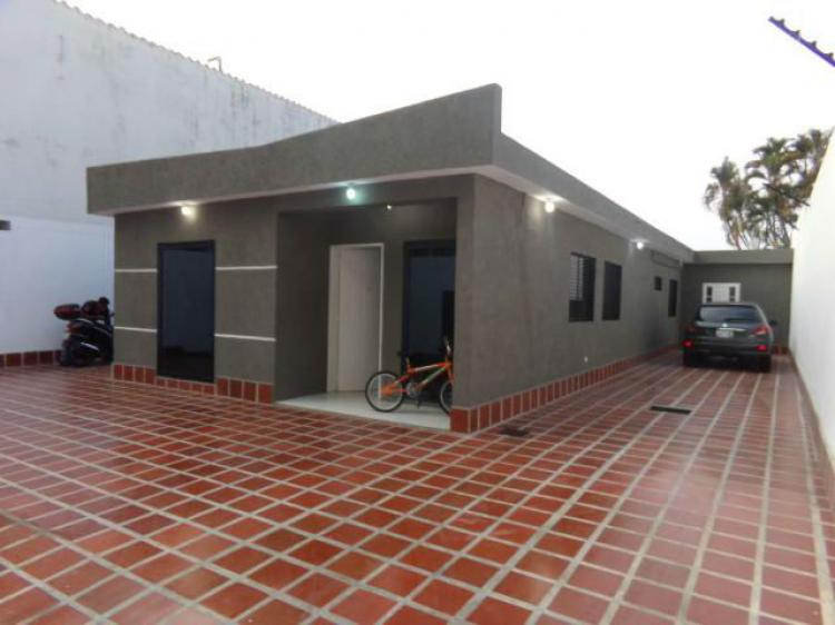 Casa en Venta en La Trigaleña Valencia Carabobo codflex16-3364