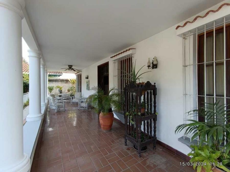 Foto Casa en Venta en Valencia, Valencia, Carabobo - U$D 450.000 - CAV234542 - BienesOnLine