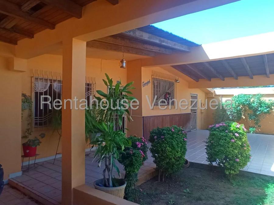 Foto Casa en Venta en Punto Fijo, Falcón - U$D 32.000 - CAV247272 - BienesOnLine