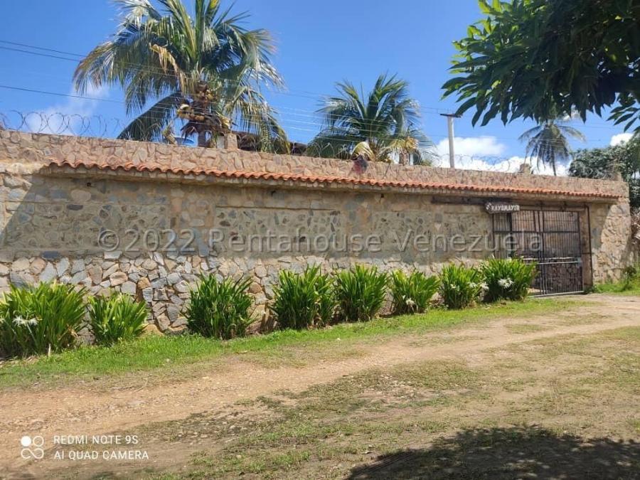 Foto Casa en Venta en Chichiriviche, Falcón - U$D 35.000 - CAV232746 - BienesOnLine