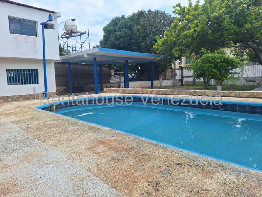 Casa en Venta en Playa Norte, Falcon MLS #25-11241 GR