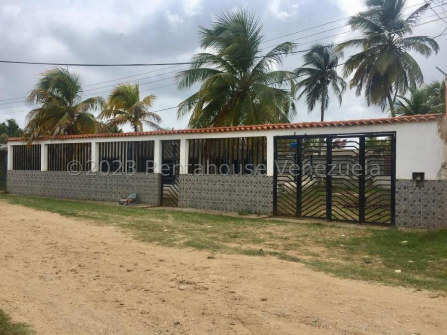 Foto Casa en Venta en Chichiriviche, Falcn - U$D 11.000 - CAV231326 - BienesOnLine