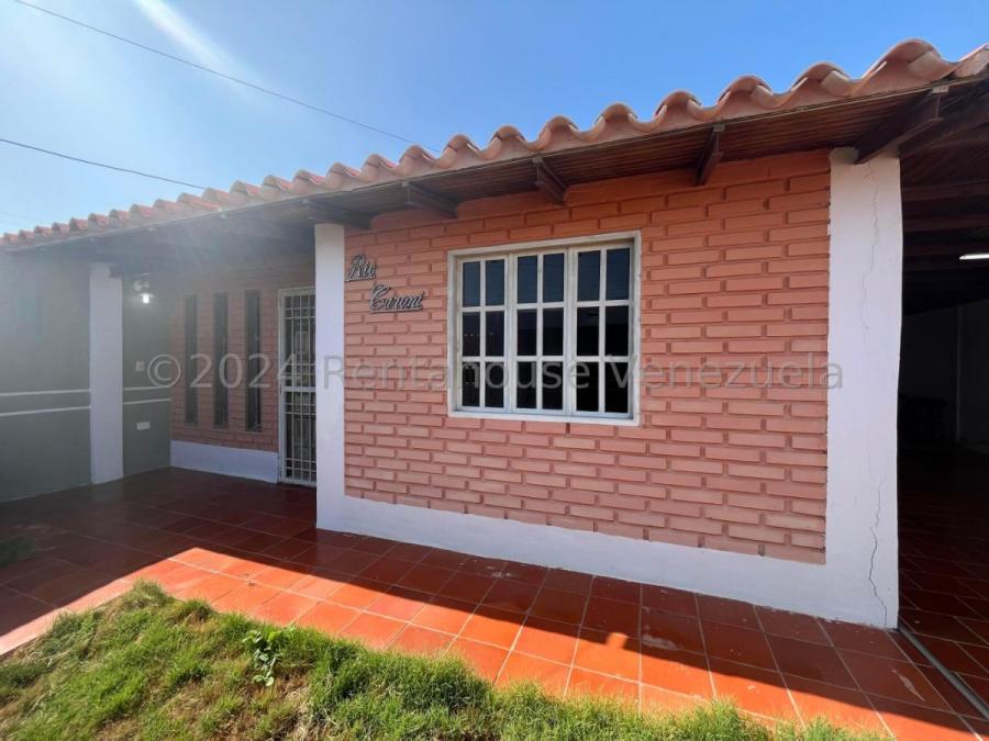 Foto Casa en Venta en Punto Fijo, Falcón - U$D 25.000 - CAV232402 - BienesOnLine