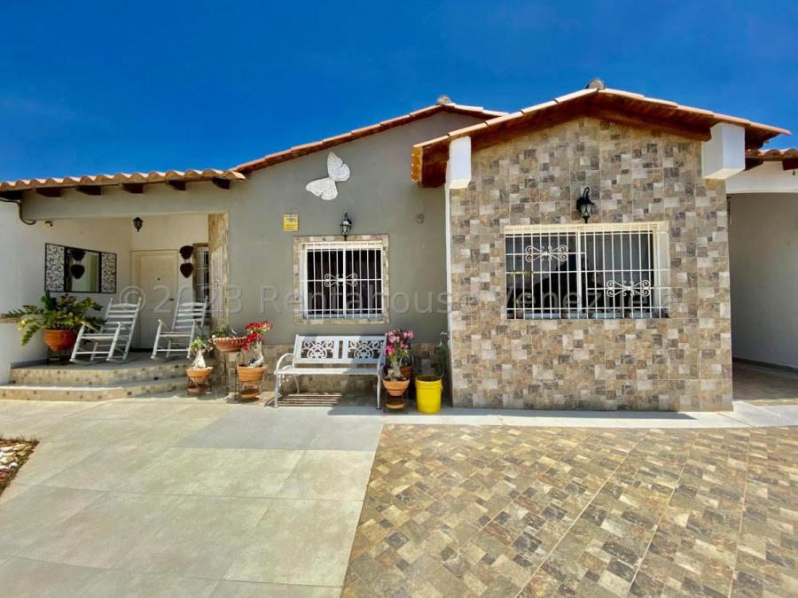 Casa en Venta en Puerta Maraven, Falcon MLS #24-758 GR 