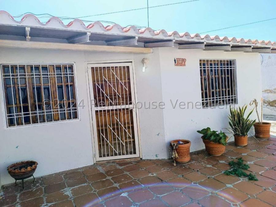 Casa en Venta en Puerta Maraven, Falcon MLS #25-198 GR