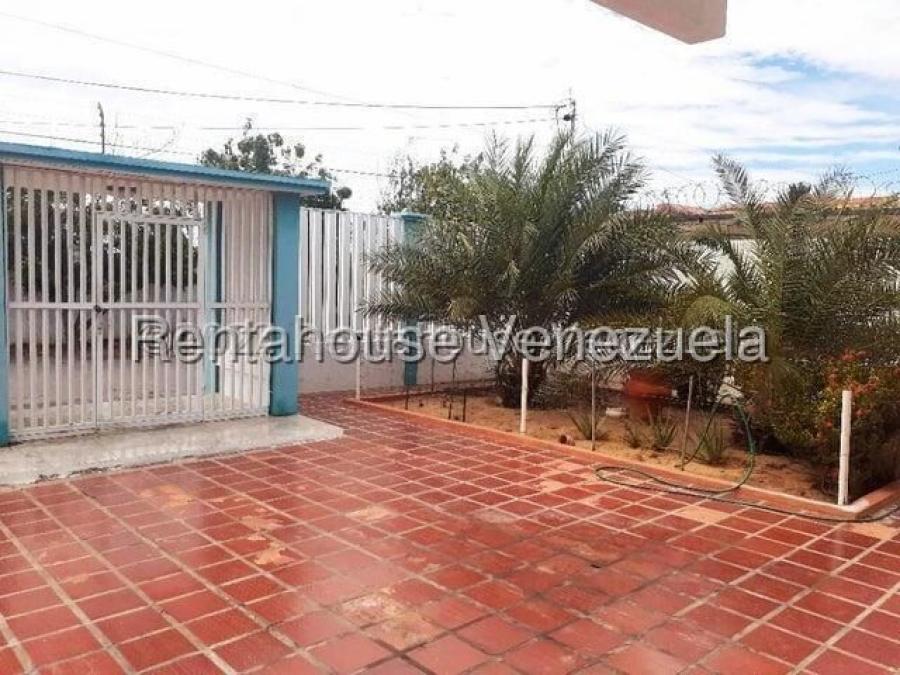 Casa en Venta en Santa Fe, Falcon MLS #25-10128 GR