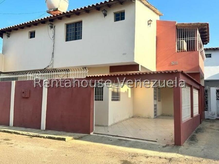 Casa en Venta en Santa Irene, Falcon MLS #25-8092 GR 