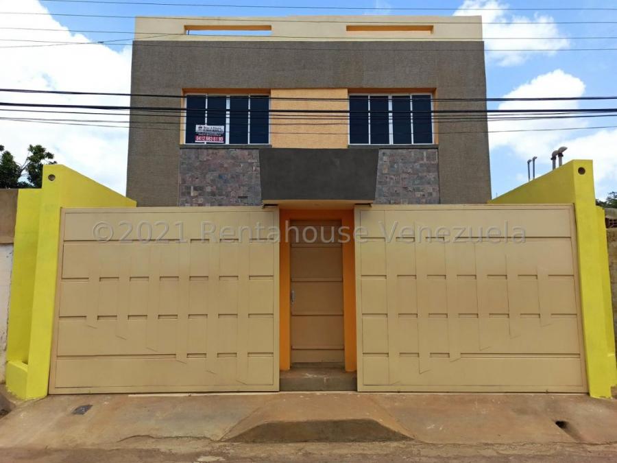 Casa en Venta en Sector La Floresta, Falcon MLS #25-11854 GR 