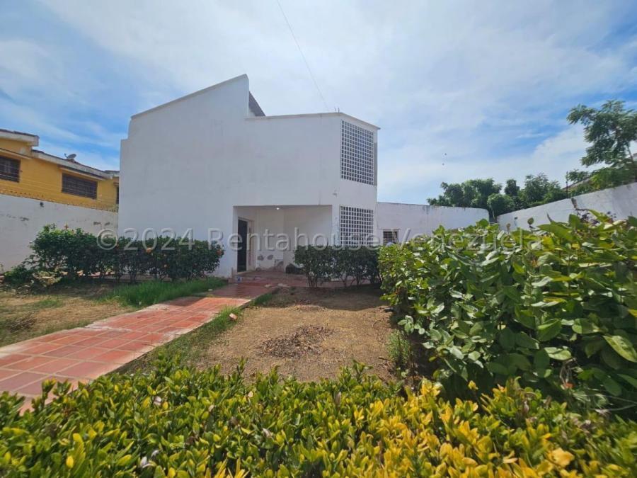 Casa en Venta en Sector Los Orumos, Falcon MLS #24-28904 GR 