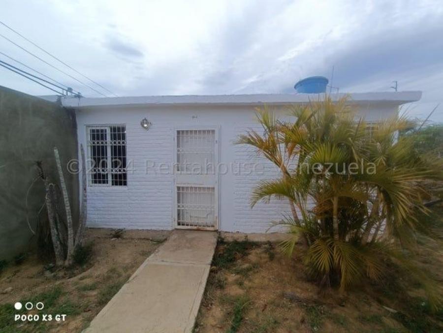 Foto Casa en Venta en Urbanizacion lasEugenias, Coro, Falcn - U$D 9.000 - CAV228185 - BienesOnLine