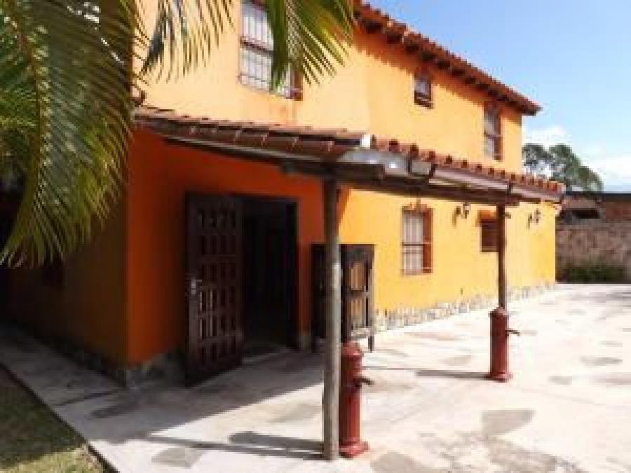 Foto Casa en Venta en Naguanagua, Carabobo - U$D 42.500 - CAV136282 - BienesOnLine