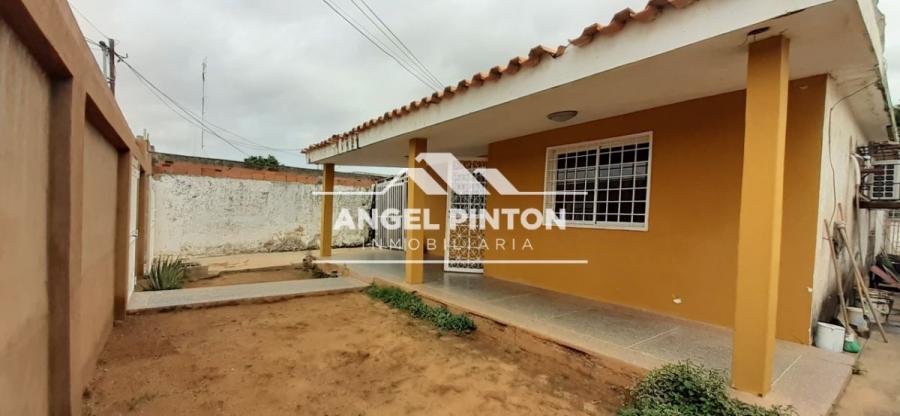 Foto Casa en Venta en La Victoria, Maracaibo, Zulia - U$D 14.000 - CAV230615 - BienesOnLine