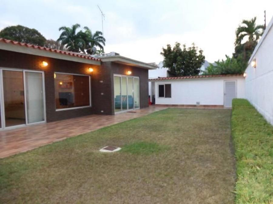 Foto Casa en Venta en La via, Valencia, Carabobo - U$D 285.000 - CAV134806 - BienesOnLine