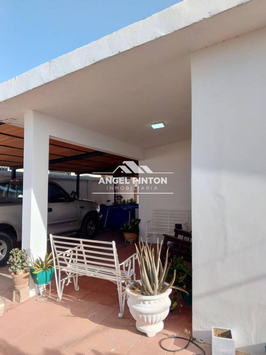 Foto Casa en Venta en Oeste, Maracaibo, Zulia - U$D 25.000 - CAV236460 - BienesOnLine