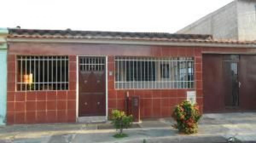 Foto Casa en Venta en Las quintas, Naguanagua, Carabobo - U$D 23.000 - CAV135207 - BienesOnLine