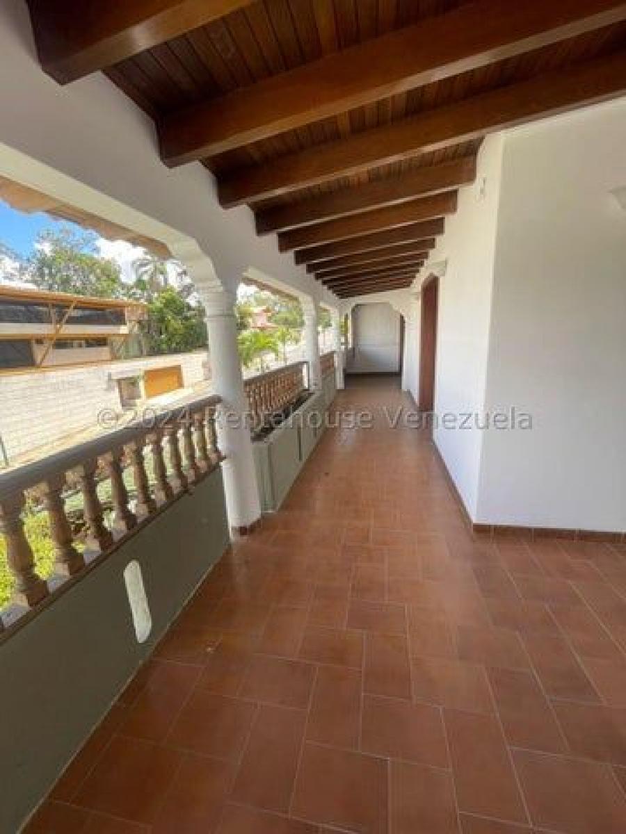 Foto Casa en Venta en los naranjos del cafetal, los naranjos del cafetal, Distrito Federal - U$D 308.000 - CAV236263 - BienesOnLine