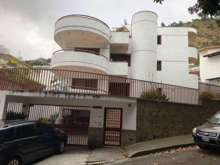 Foto Casa en Venta en Caracas, Distrito Federal - CAV110740 - BienesOnLine