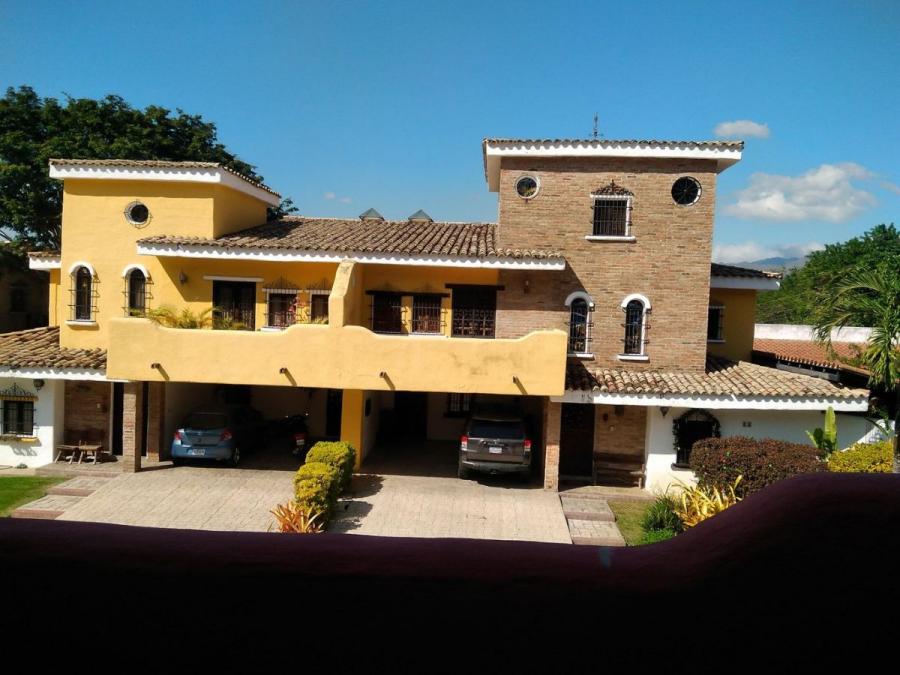 Foto Casa en Venta en Piedra pintada, Naguanagua, Carabobo - U$D 450.000 - CAV159008 - BienesOnLine