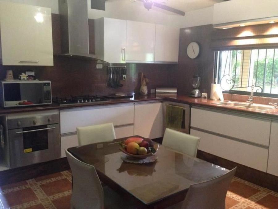 Foto Casa en Venta en Valencia, Valencia, Carabobo - U$D 90.000 - CAV233885 - BienesOnLine