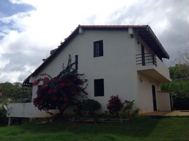 Foto Casa en Venta en Cabudare, Lara - BsF 42.500.000 - CAV89341 - BienesOnLine