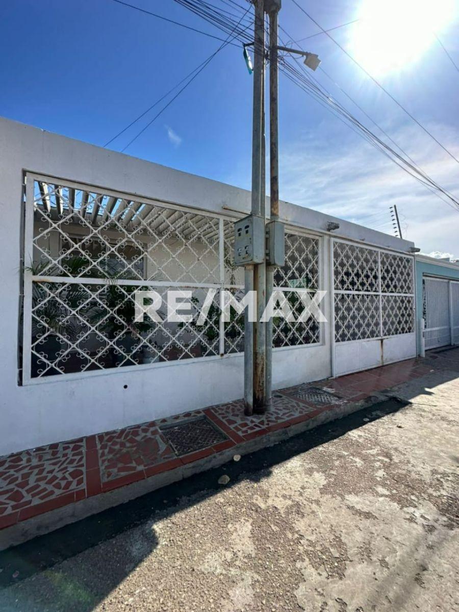 Foto Casa en Venta en Maracaibo, Zulia - U$D 35.000 - CAV240028 - BienesOnLine