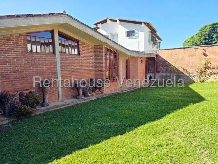 Casa en venta , Urb  Lagunita Country Club , Juan Paz 25-9751