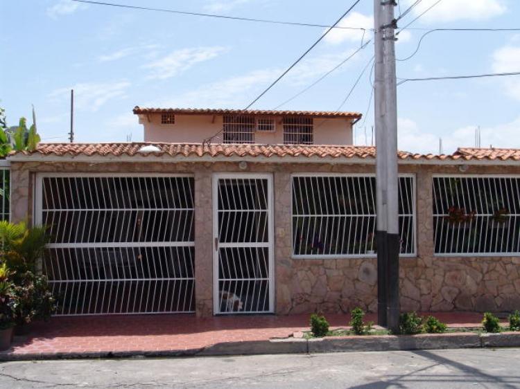 Foto Casa en Venta en Maracay, Aragua - BsF 1.200.000 - CAV21974 - BienesOnLine