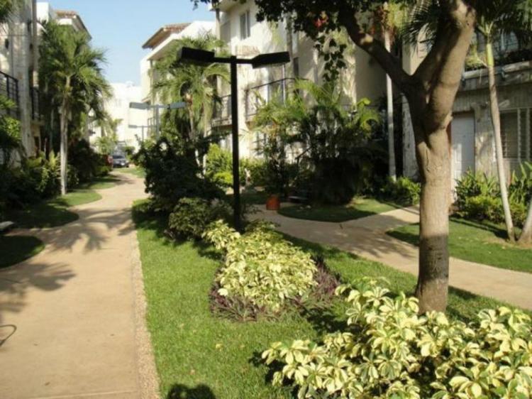 Foto Casa en Venta en El Milagro, Maracaibo, Zulia - BsF 4.500.000 - CAV49421 - BienesOnLine