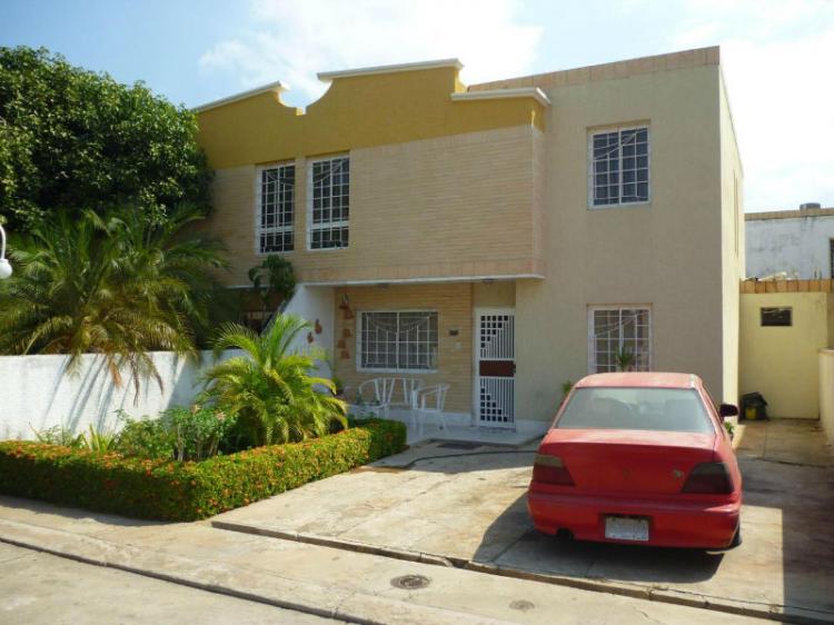 Foto Casa en Venta en Amparo, Maracaibo, Zulia - BsF 3.250.000 - CAV52503 - BienesOnLine