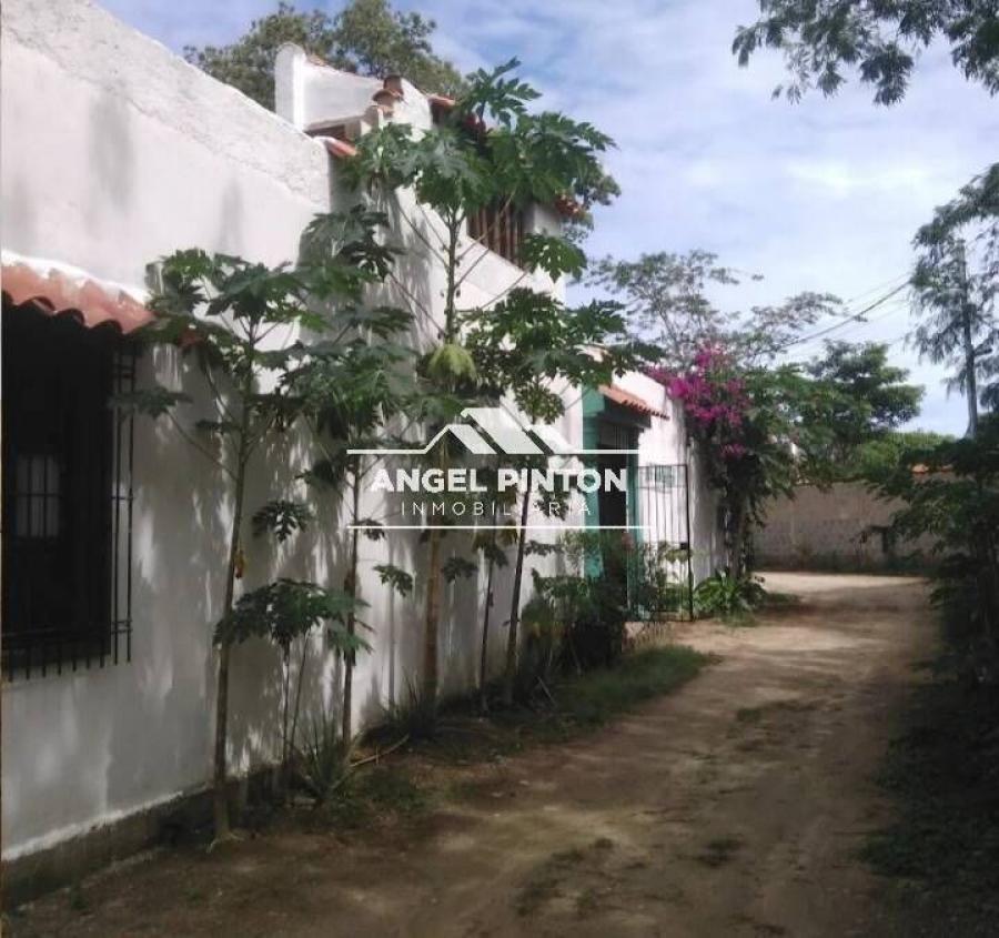 Foto Casa en Venta en Choroni, Maracay, Aragua - U$D 225.000 - CAV241980 - BienesOnLine