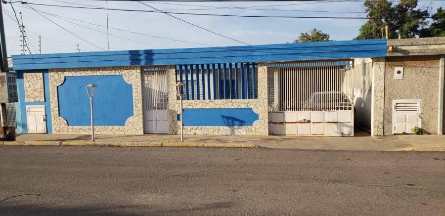 Foto Casa en Venta en Maracaibo, Zulia - U$D 8.000 - CAV153255 - BienesOnLine