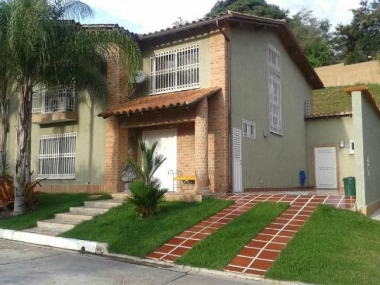 Casa Townhouse en Venta en Naguanagua, CodFlex 14-8832 Ybra