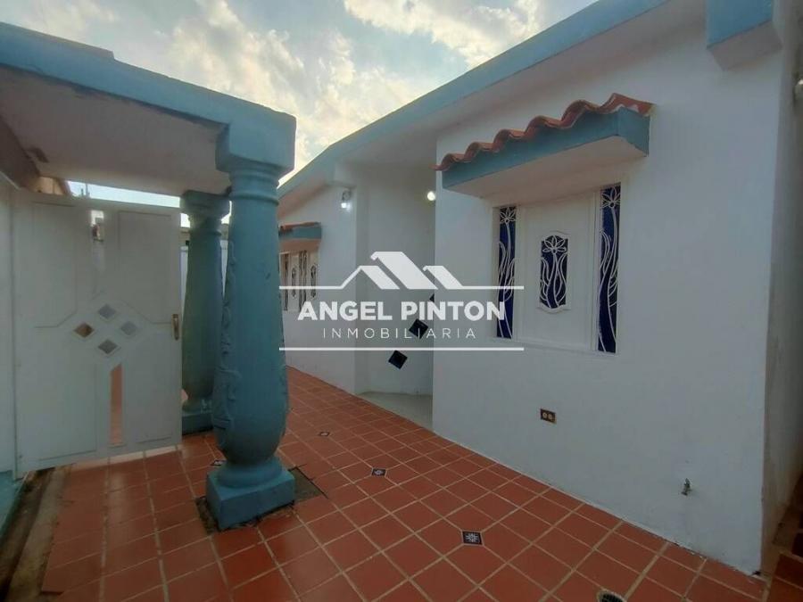 Foto Casa en Venta en Maracaibo, Zulia - U$D 17.000 - CAV231243 - BienesOnLine