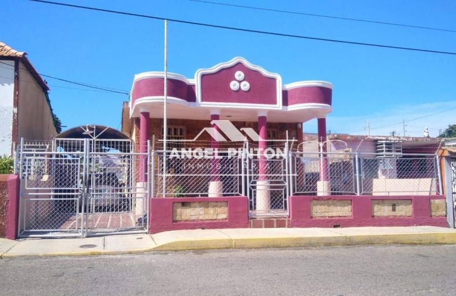 Foto Casa en Venta en Maracaibo, Zulia - U$D 19.000 - CAV241154 - BienesOnLine