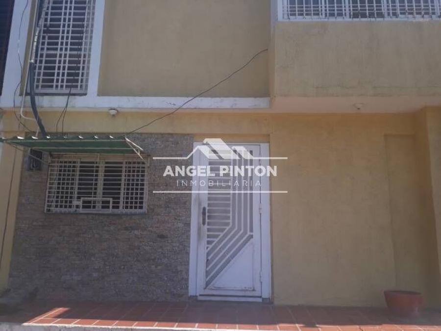 Foto Casa en Venta en El Transito, Maracaibo, Zulia - U$D 12.000 - CAV235411 - BienesOnLine