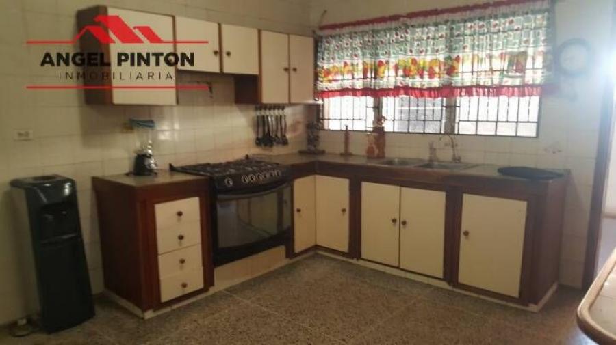 Foto Casa en Venta en Maracaibo, Zulia - U$D 20.000 - CAV178490 - BienesOnLine