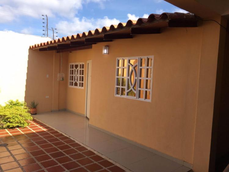 Foto Casa en Venta en Punto Fijo, Falcón - CAV92273 - BienesOnLine