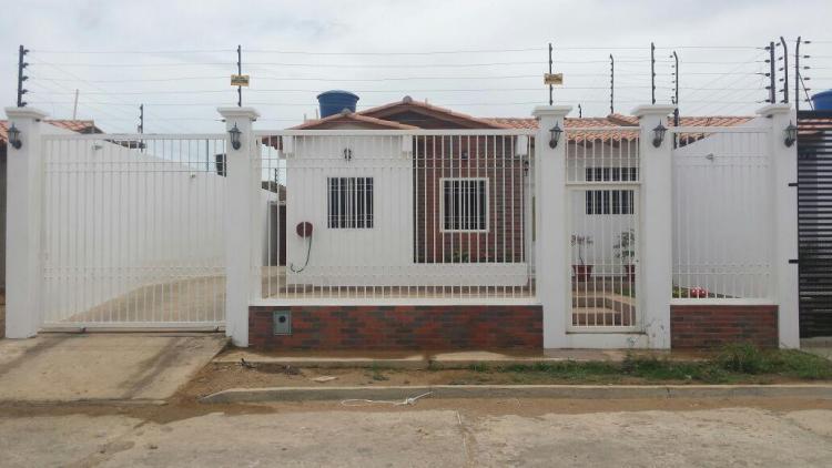Foto Casa en Venta en Punto Fijo, Falcn - CAV92620 - BienesOnLine