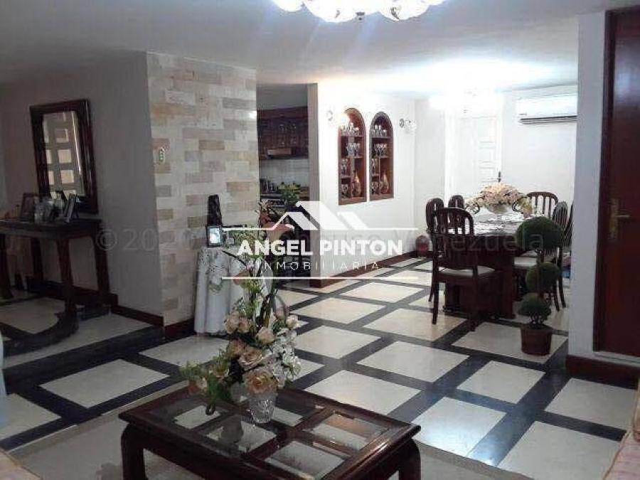 Foto Casa en Venta en Maracaibo, Zulia - U$D 33.000 - CAV241893 - BienesOnLine