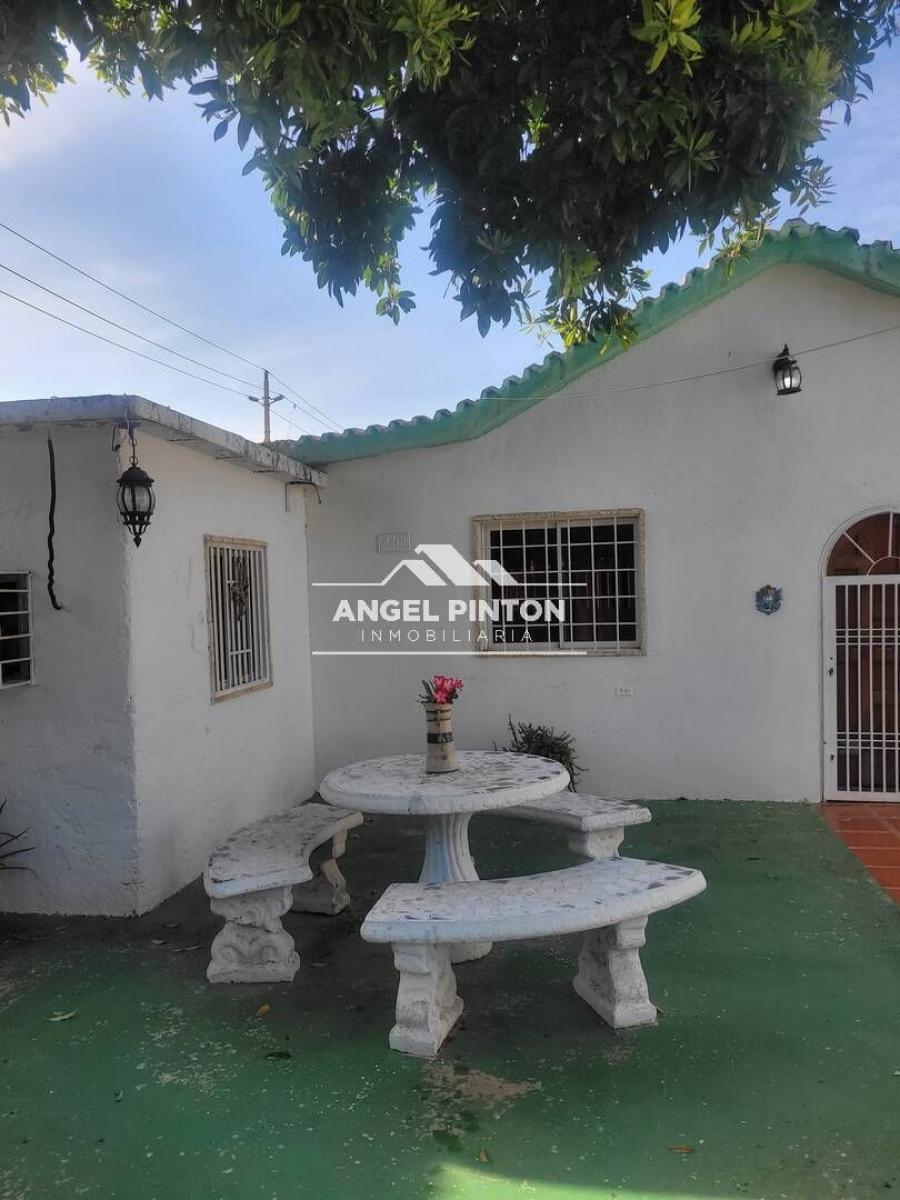 Foto Casa en Venta en Maracaibo, Zulia - U$D 13.000 - CAV238301 - BienesOnLine