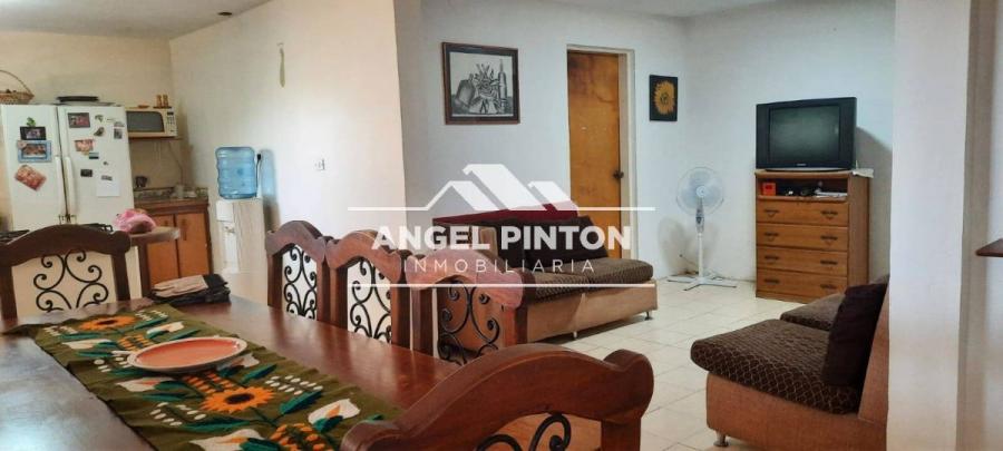 Foto Casa en Venta en Las Lomas de San Fernando, Maracaibo, Zulia - U$D 20.000 - CAV232915 - BienesOnLine