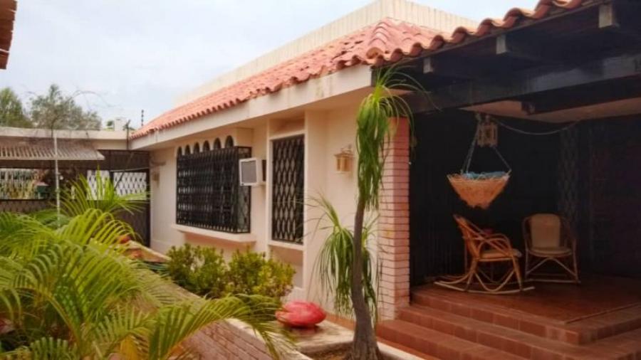 Foto Casa en Venta en Maracaibo, Zulia - U$D 38.000 - CAV154516 - BienesOnLine