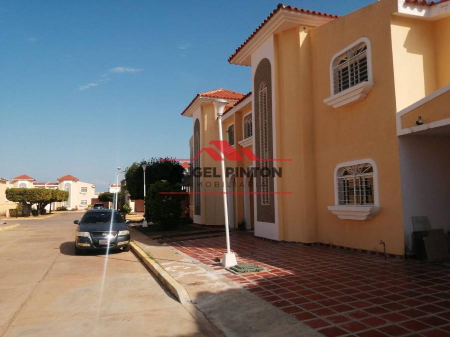 Foto Casa en Venta en Maracaibo, Zulia - U$D 40.000 - CAV191685 - BienesOnLine
